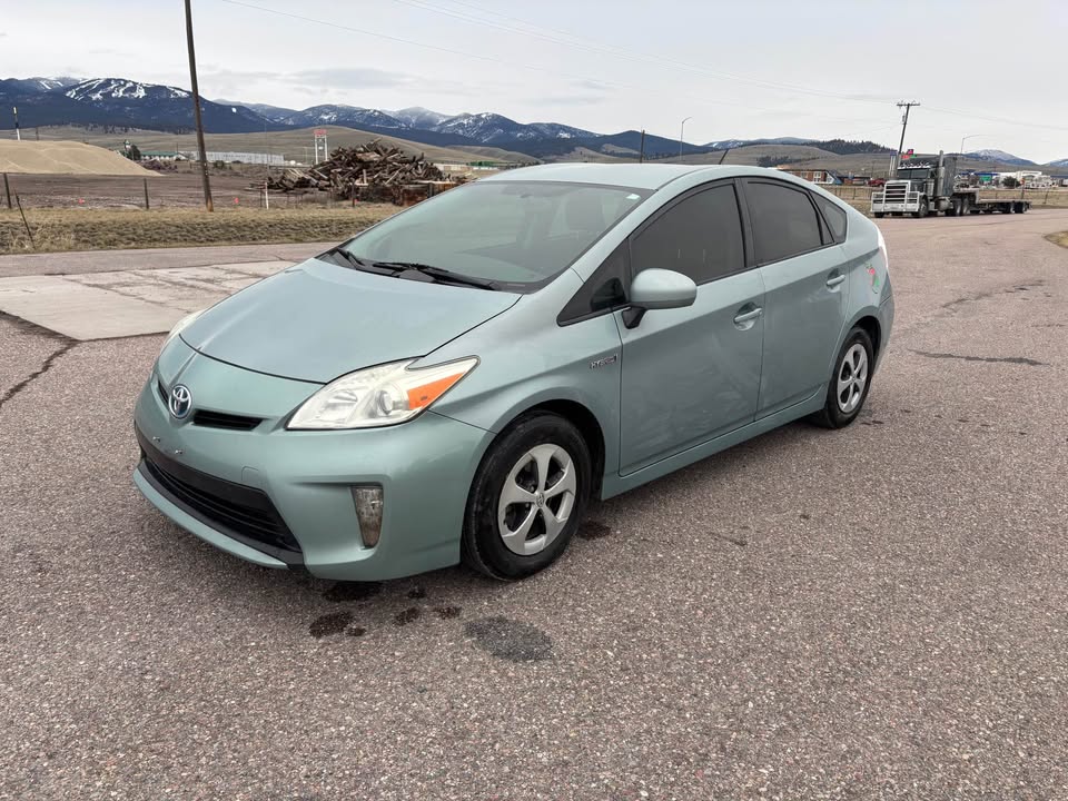 2013 Toyota Prius Two