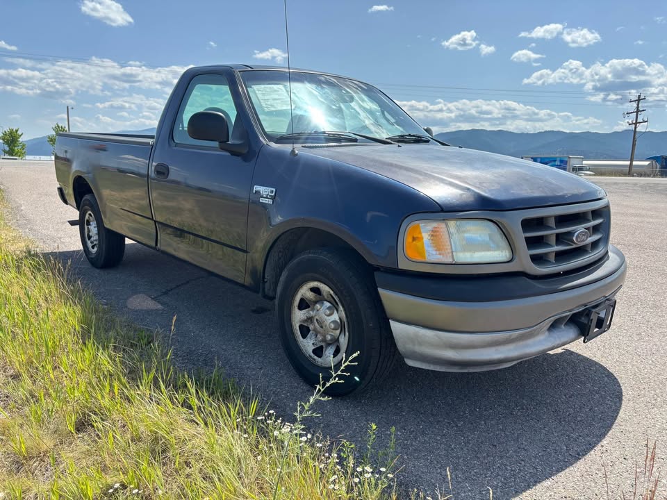 2002 Ford F-150 XL